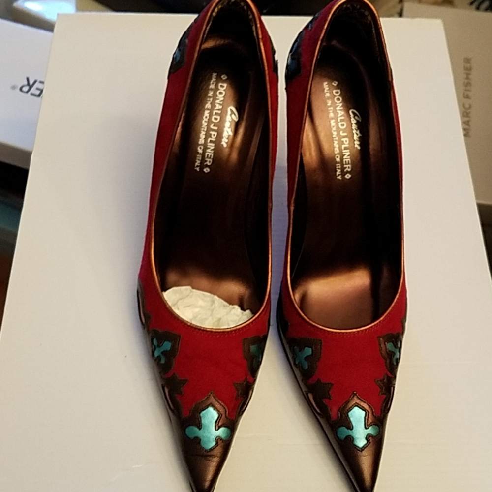 Donald J Pliner Couture - Worn once